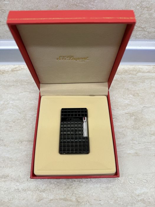 St dupont стоманена запалка  Пълманена запалка запалкалесно и работи