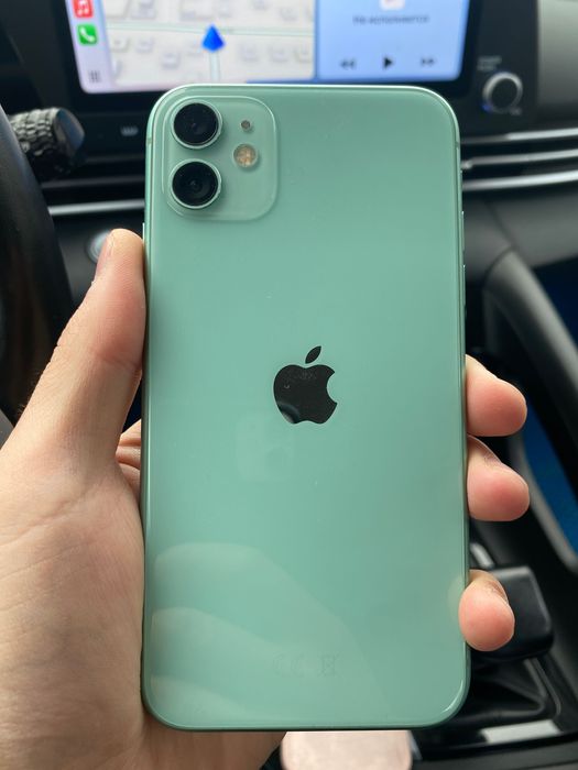 iPhone 11 б/у срочно
