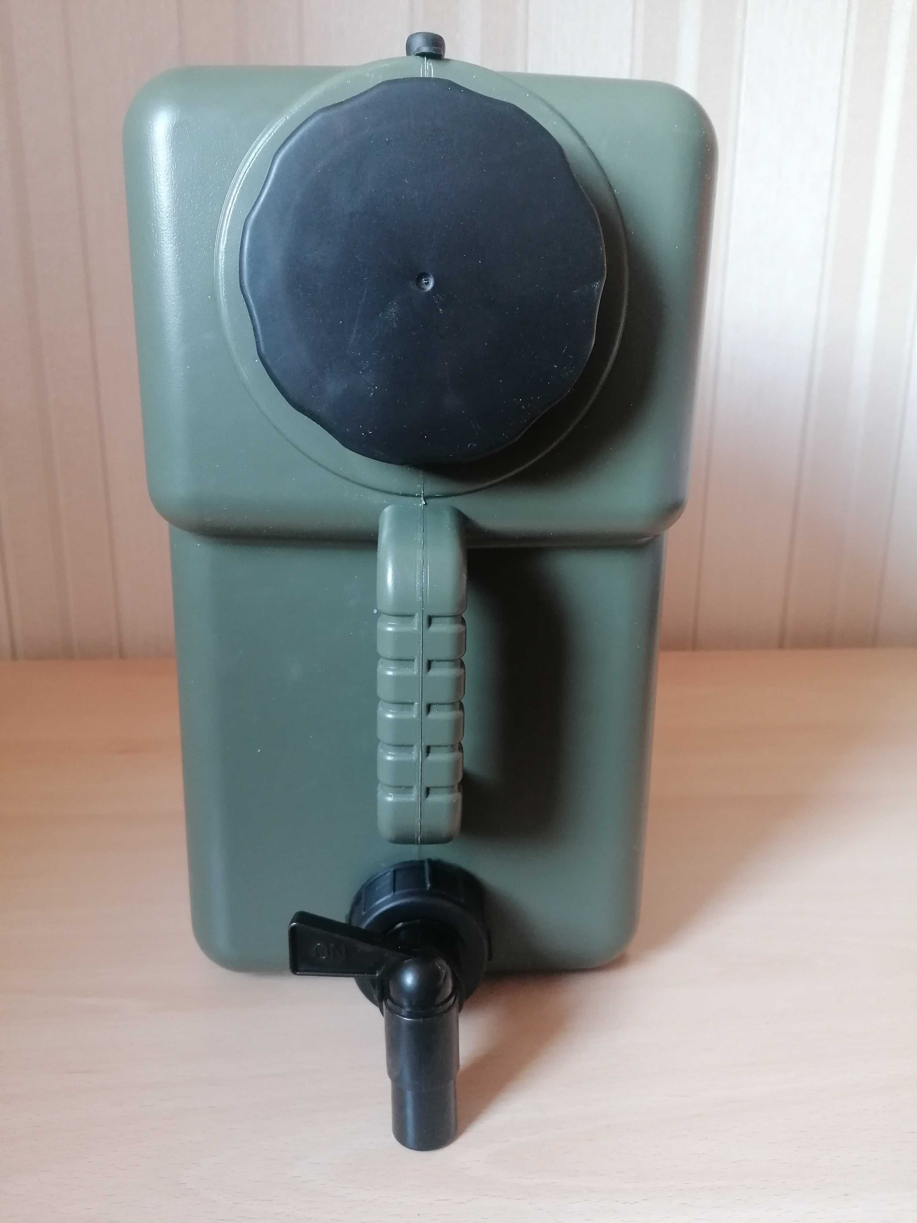 Туба бидон за вода с кран канелка Fatbox Water Carrier 15l