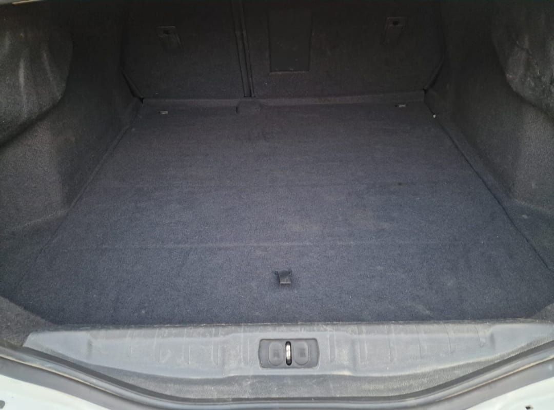 Peugeot 508 1.6eHdi - multe dotări - service nou - 140cp -