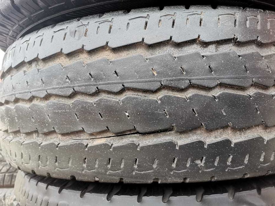 215 70 R15 CP Continental Vancocamper DOT 0719