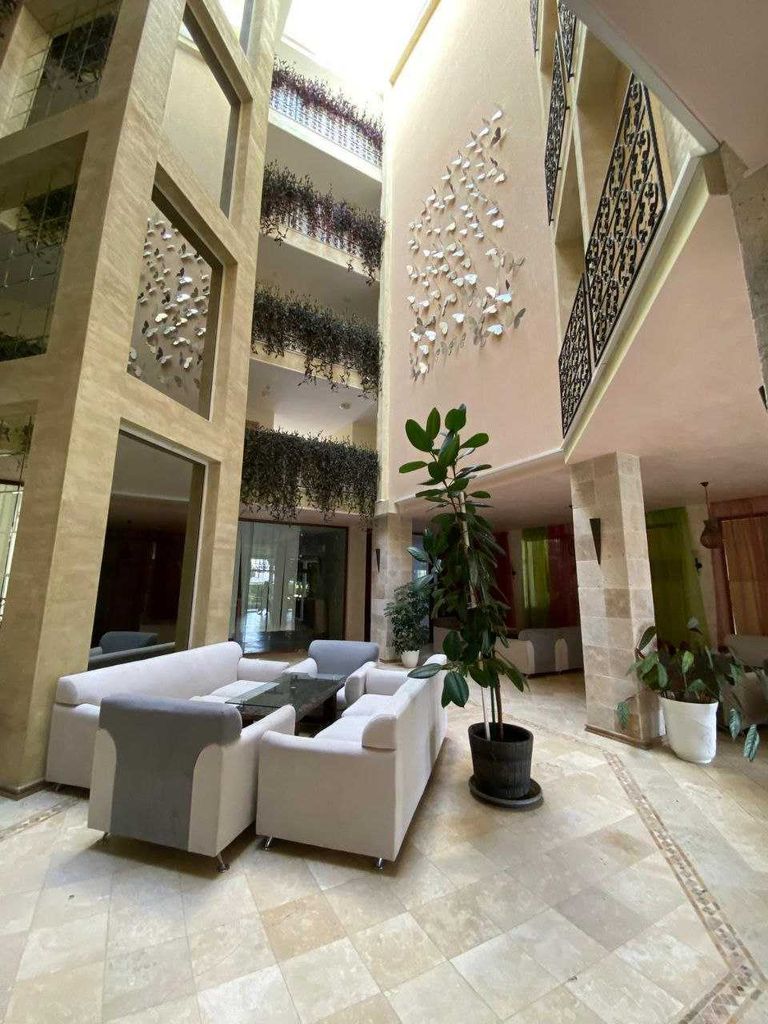 Продава се Двустаен апартамент в Свети Влас - 58 кв.м за 1345 €/кв.м - Снимка #9