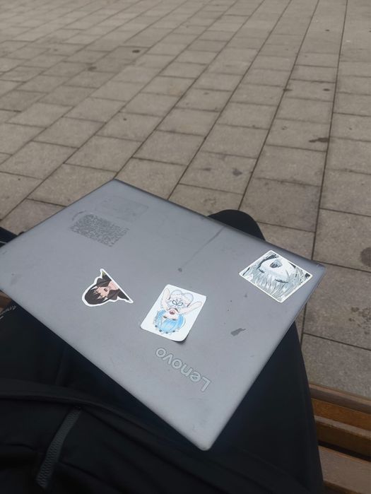 Ноутбук на запчасти Lenovo