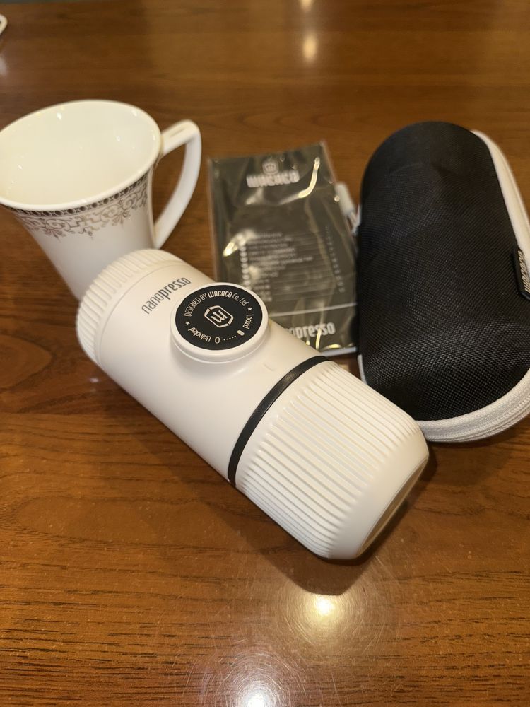 ТОП! Wacaco Nanopresso Chill White кафемашина – чисто нова  с кейс
