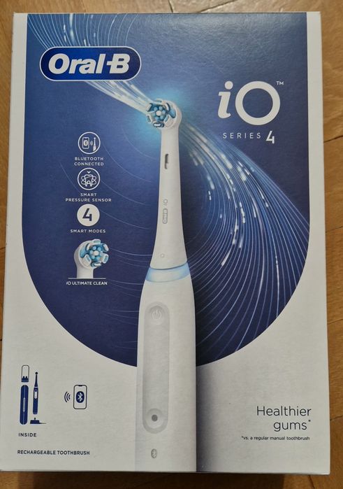 Periuta Oral B iO seria 4