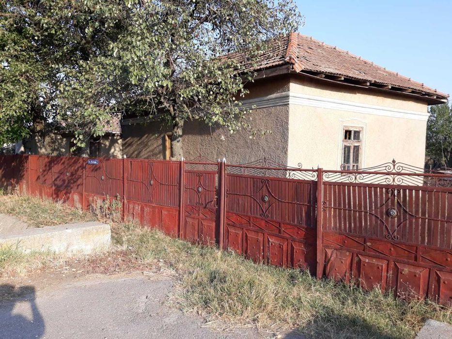 Vând casa batraneasca, 2100 m2, Osica de Sus, jud Olt