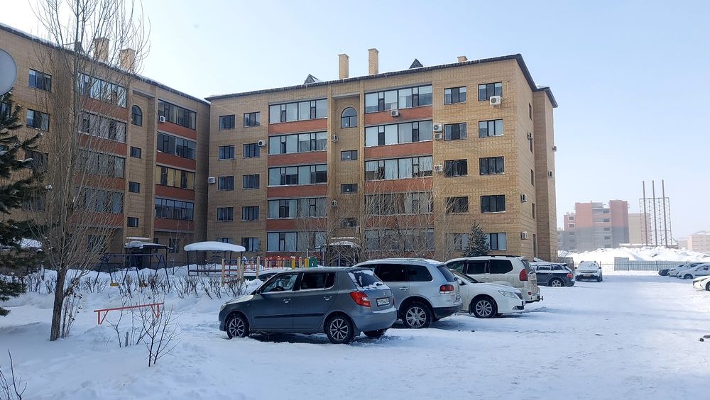 Продам 1 комнатную квартиру на Батыс 2.