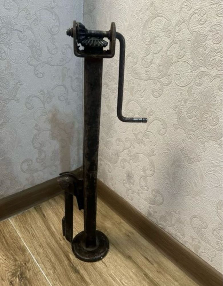 Срочно продам дамкрат