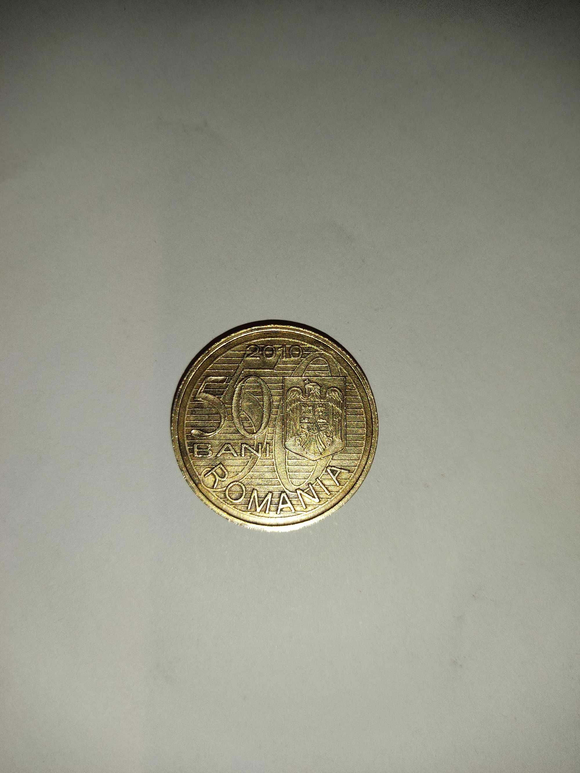 Vând moneda argint Regele Mihai (1946) si moneda Aurel Vlaicu (2010).