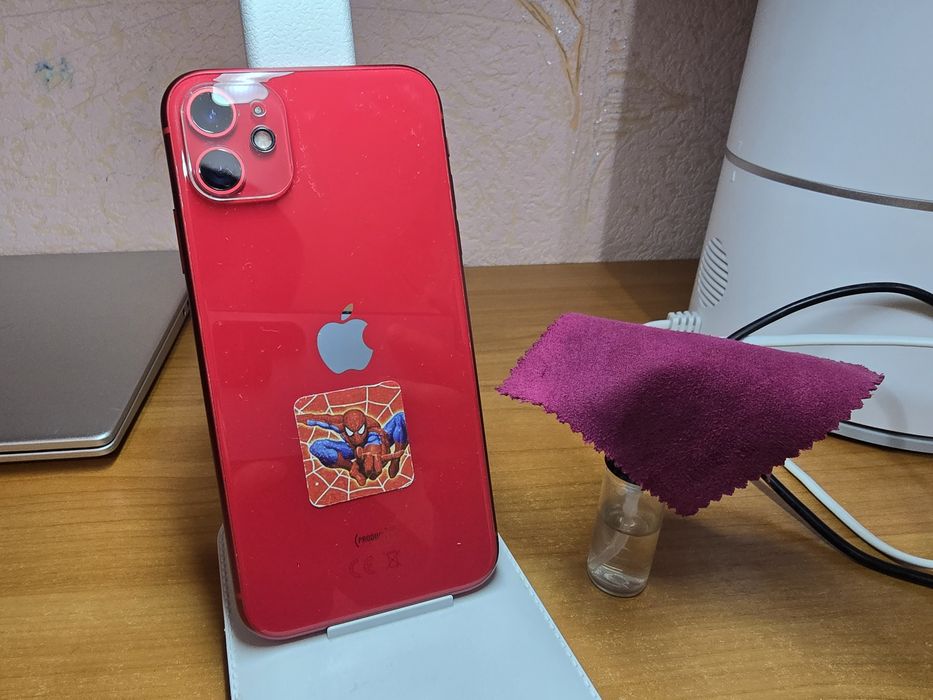 Разбитый экран цена окночательно  Продам iPhone 11 айфон