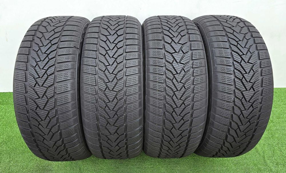 4бр. 215/55/17 UNIROYAL Winter Expert- зимни