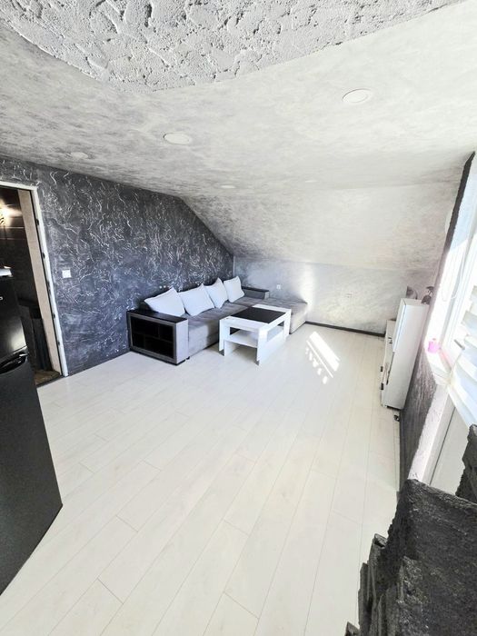 Продава се Тристаен апартамент в София, Илиянци - 100 кв.м за 1650 €/кв.м - Снимка #1