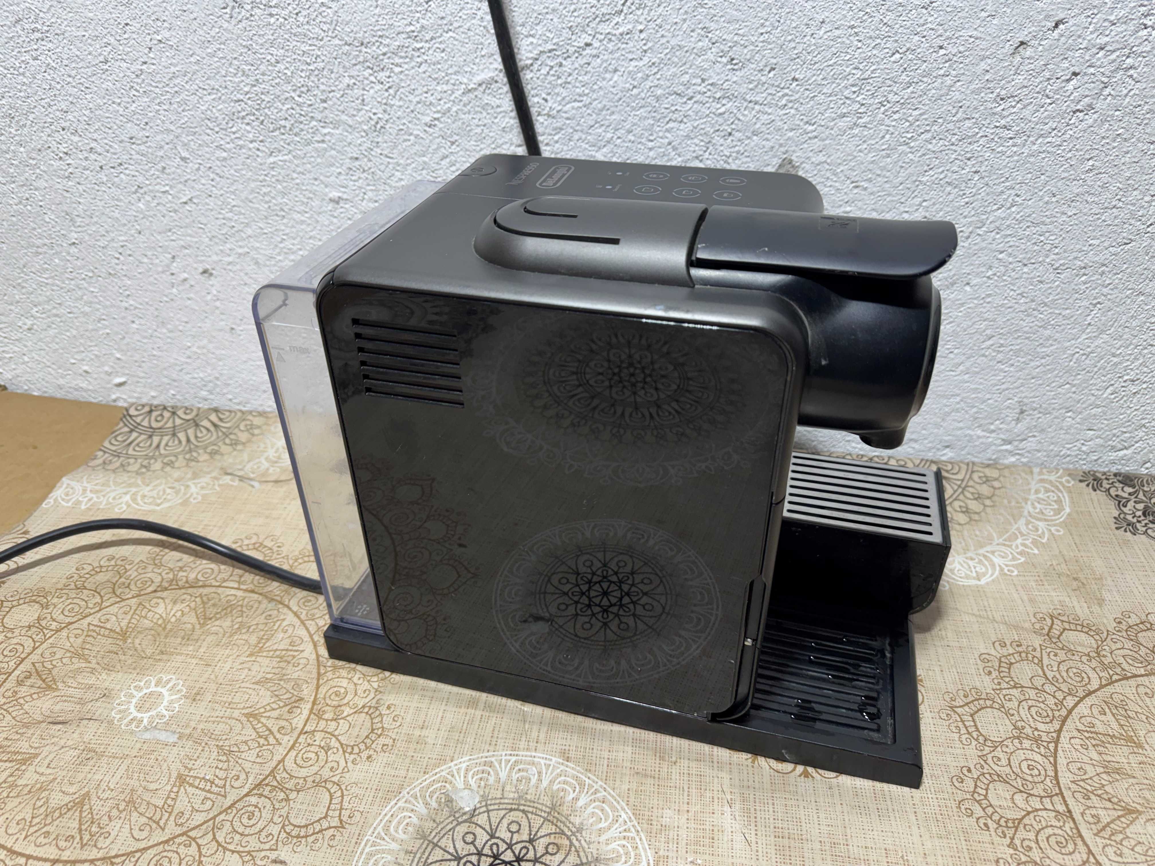 Nespresso Latissima Touch EN 550.BM
