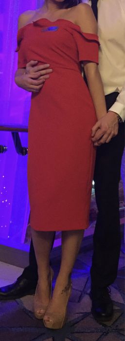 Rochie Rosie, River Island, trei sferturi.