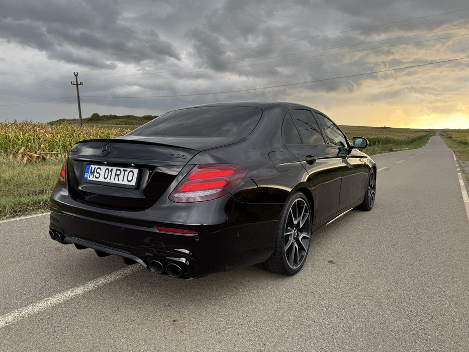 Mercedes E43 AMG 4MATIC