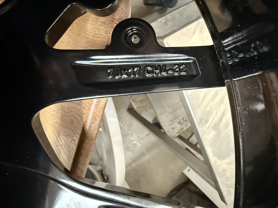 Нови оригинални джанти Peugeot 17 цола - 2бр.