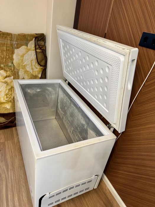 Продается Морозильник