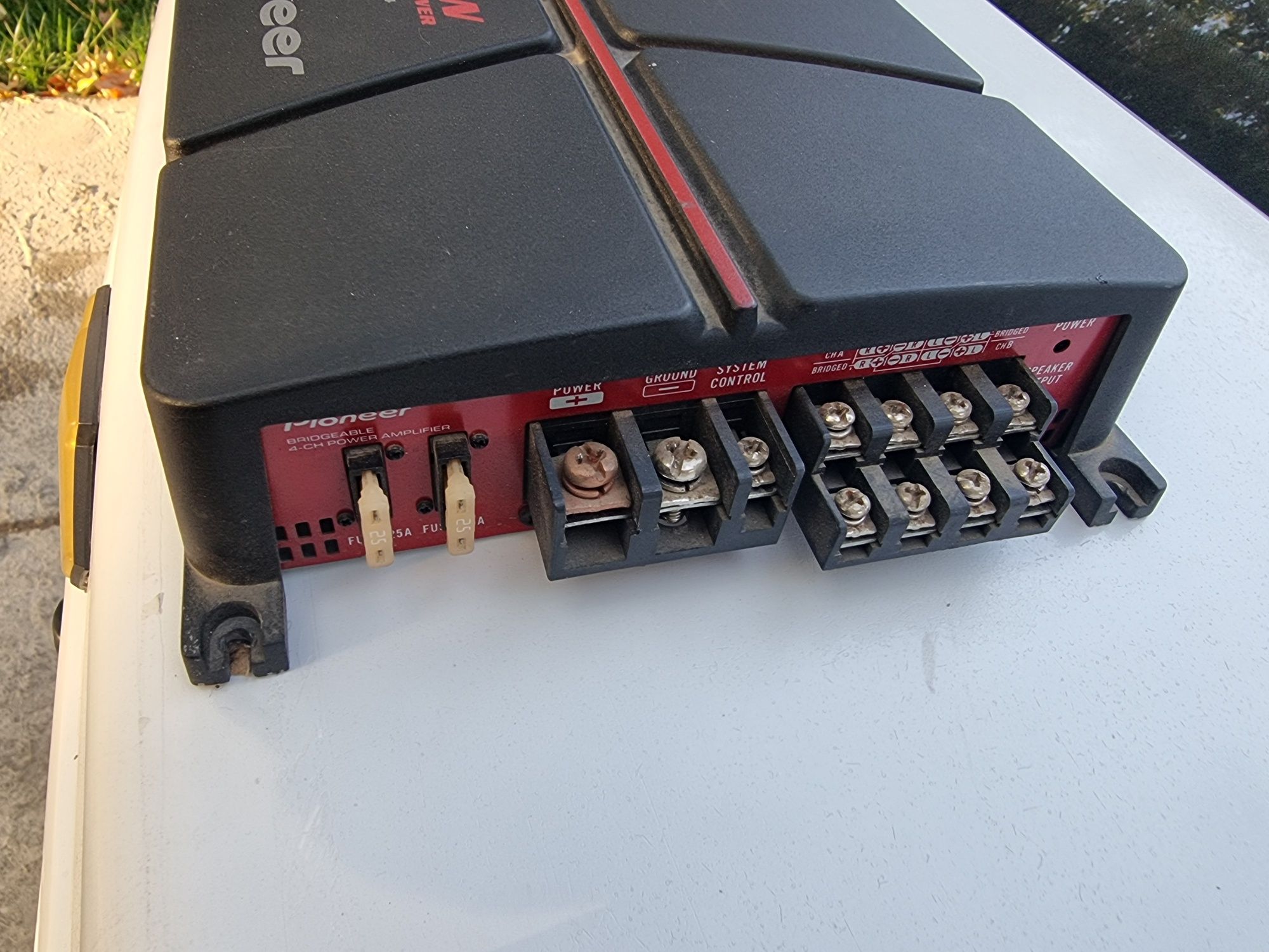 Усилитель Pioneer GM-A6704