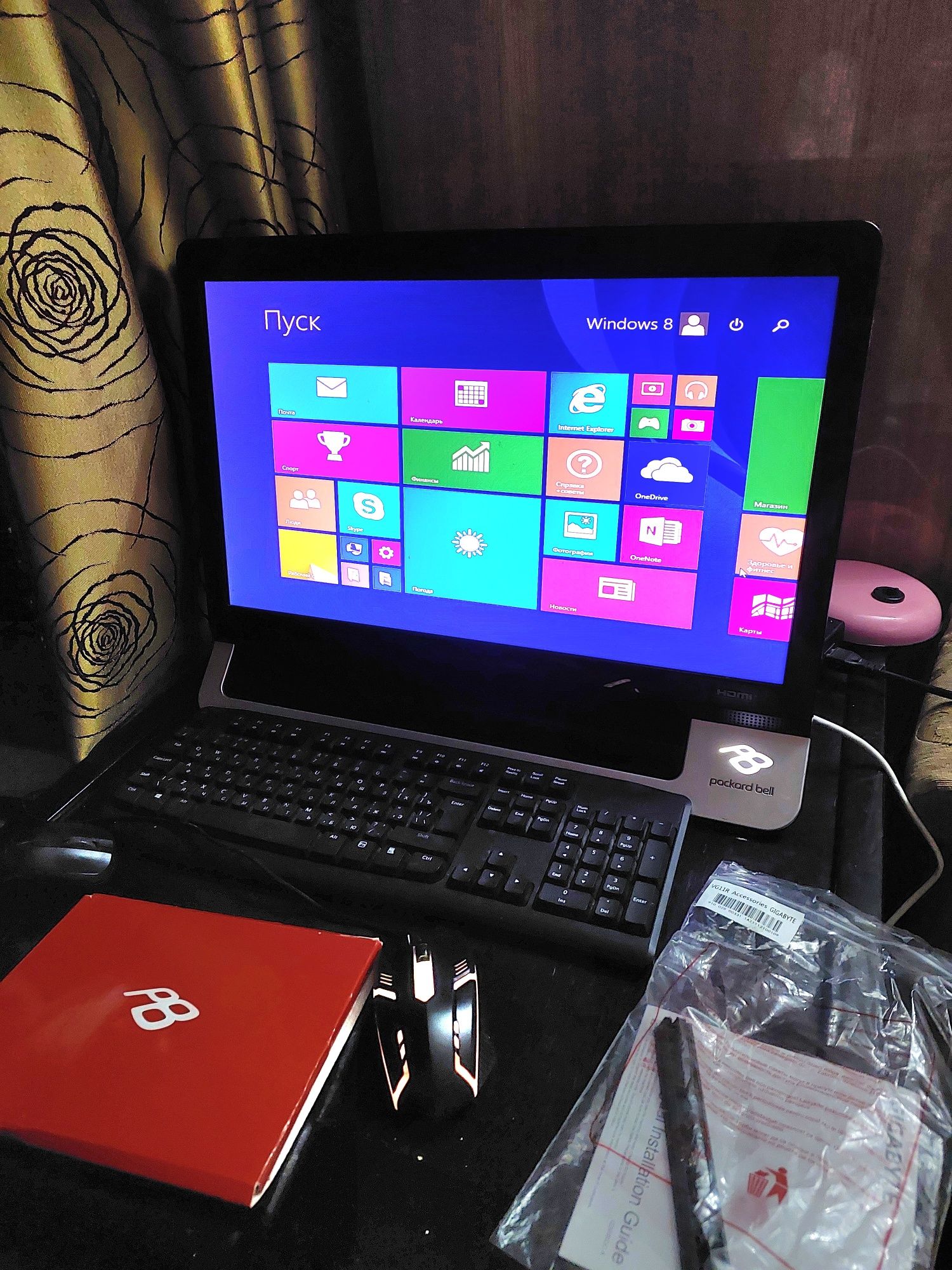 Моноблок для офиса Acer Packard Bell oneTwo M3450 AMD A6 3620, 4ГБ DDR