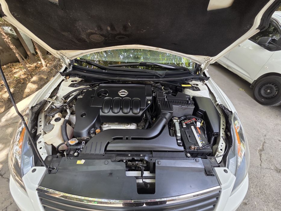 Продается Nissan altima 2008