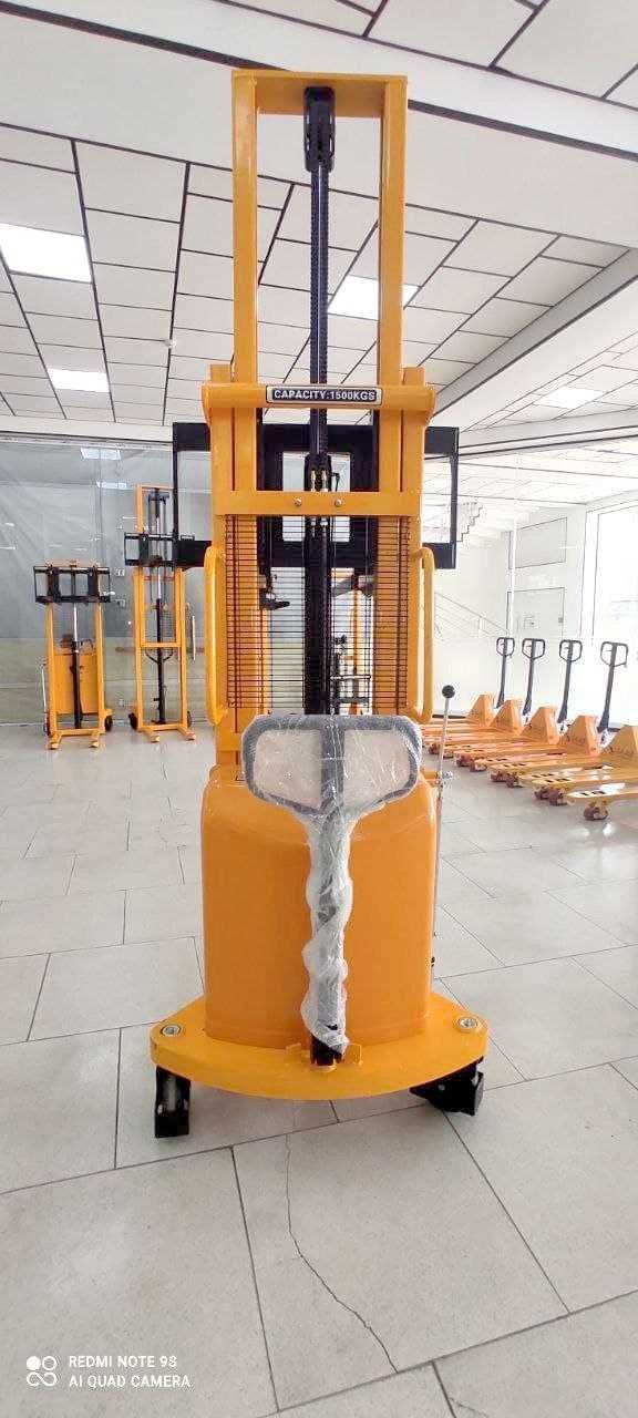 Штабелер электрический 1500 кг 3 метра (Ручная кара)