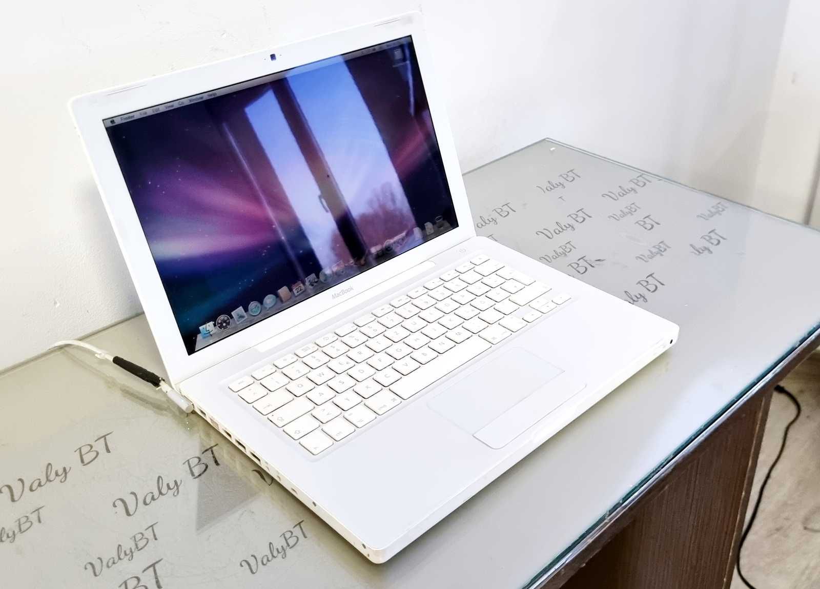 Laptop core2duo - Apple Macbook a1181 White  - functional-instalat