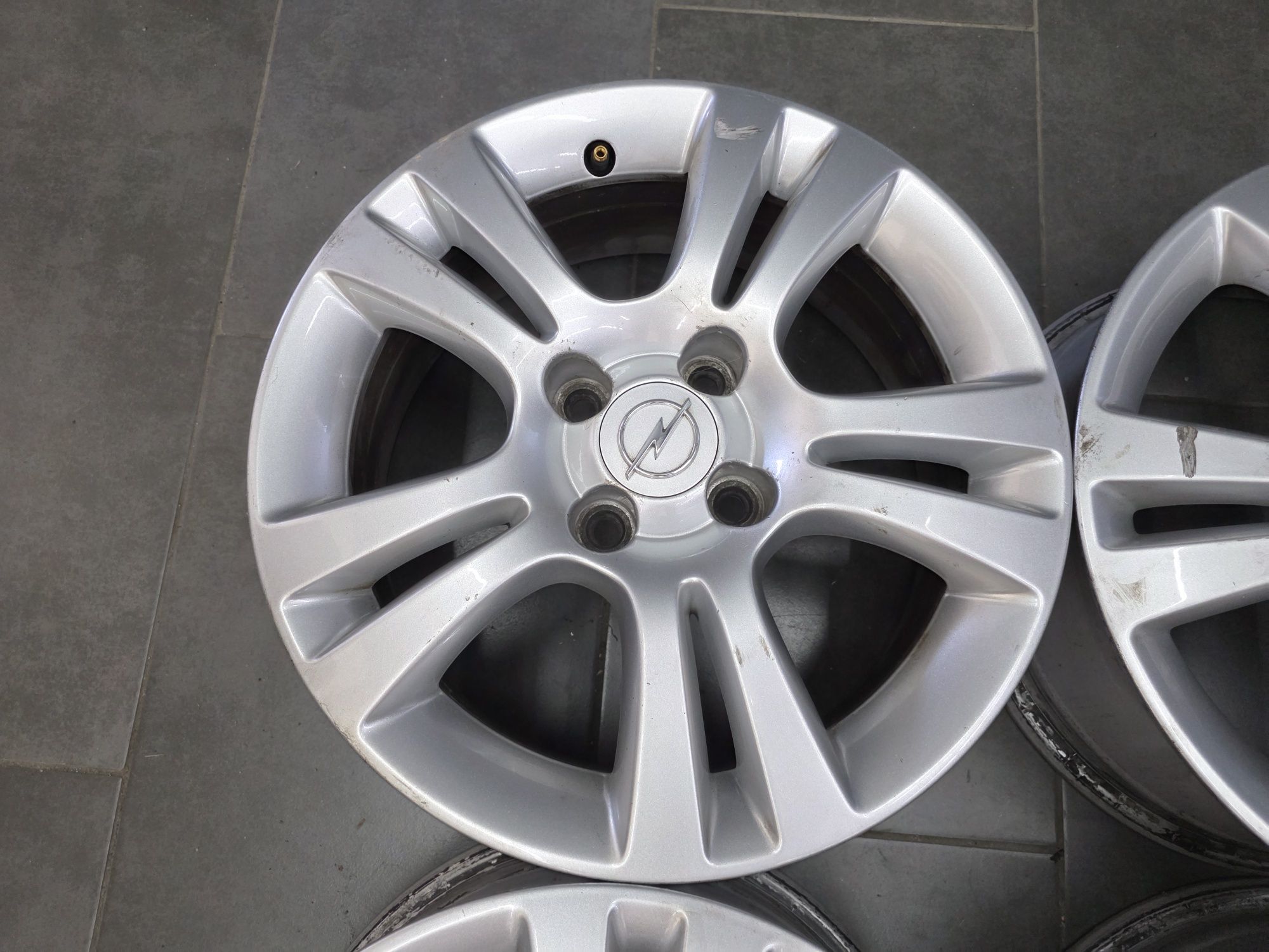 Джанти 15 - Opel Corsa D, E