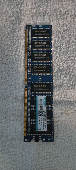 Memorie RAM PC tip 400