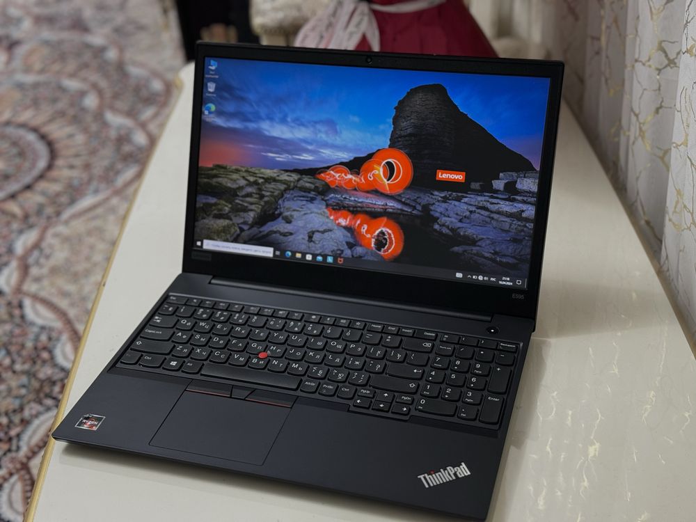 Lenovo ThinkPad 15/ SSD:256GB+HDD:1000GB/ Ryzen 5