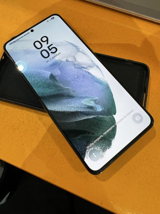 Samsung galaxy s21+5g (128)gb