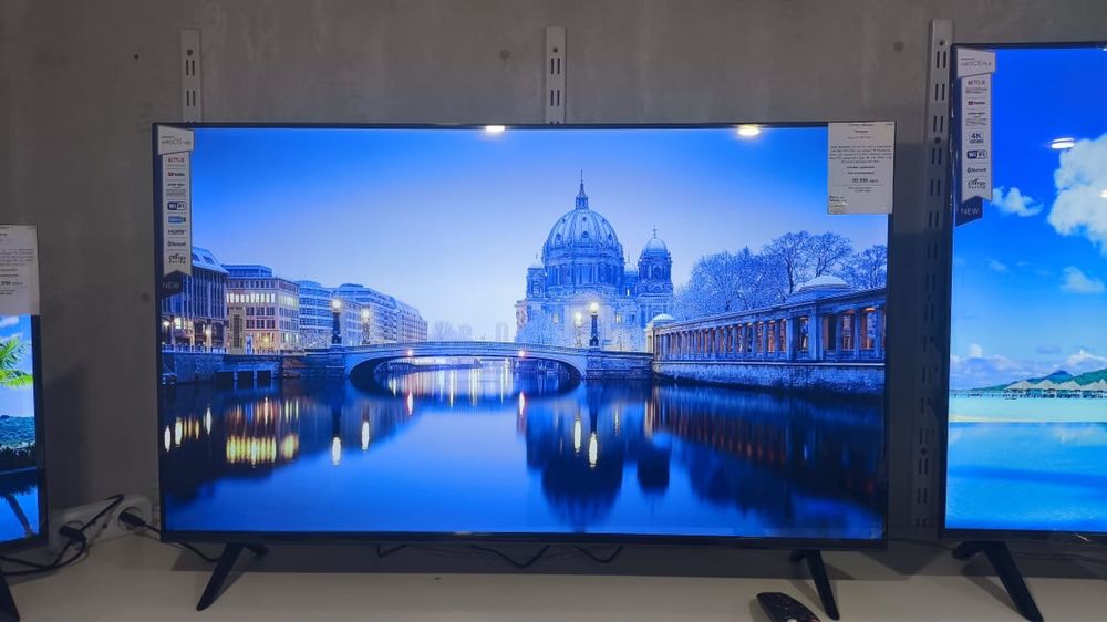 Телевизор LG новый 4к 130 см