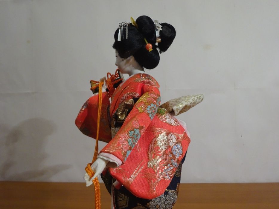Papusa japoneza de colectie - Gheisa in Kimono traditional