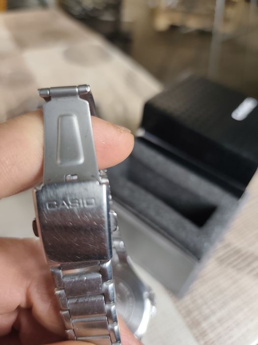 Часовник Casio edifice