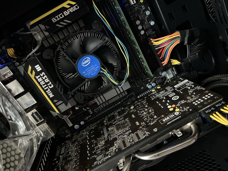 Pc Gaming pret negociabil