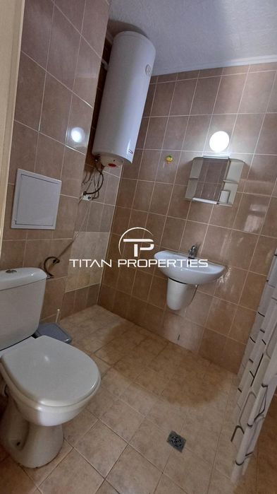 Дава се под наем Тристаен апартамент в Бургас, Възраждане - 72 кв.м за 382.5 € - Снимка #7