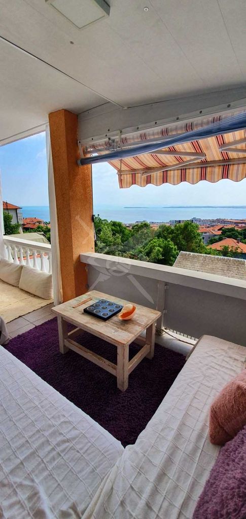 Продава се Етаж от къща в Свети Влас - 150 кв.м за 1020 €/кв.м - Снимка #3