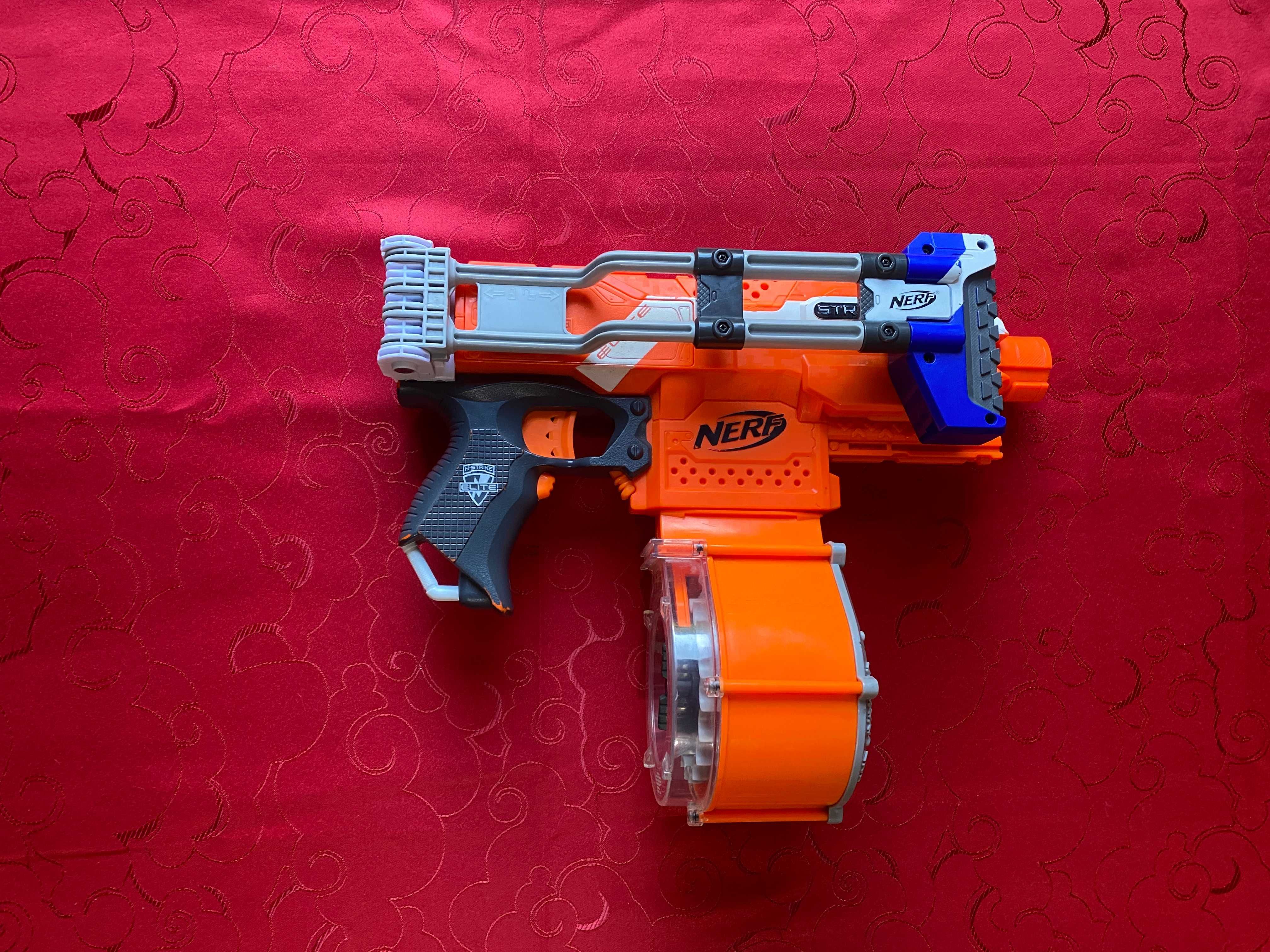 NERF N-strike Elite Stryfe Blaster