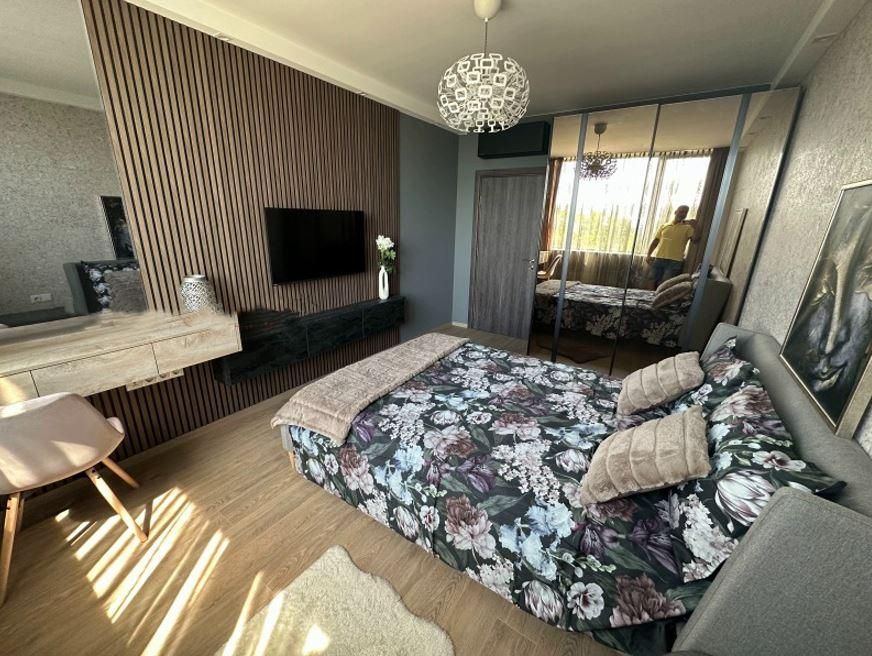 Дава се под наем Двустаен апартамент в Варна, Чайка - 66 кв.м за 1100 € - Снимка #7