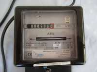 Contor Electric monofazic curent alternativ 220 V - 10 A Marca AEG