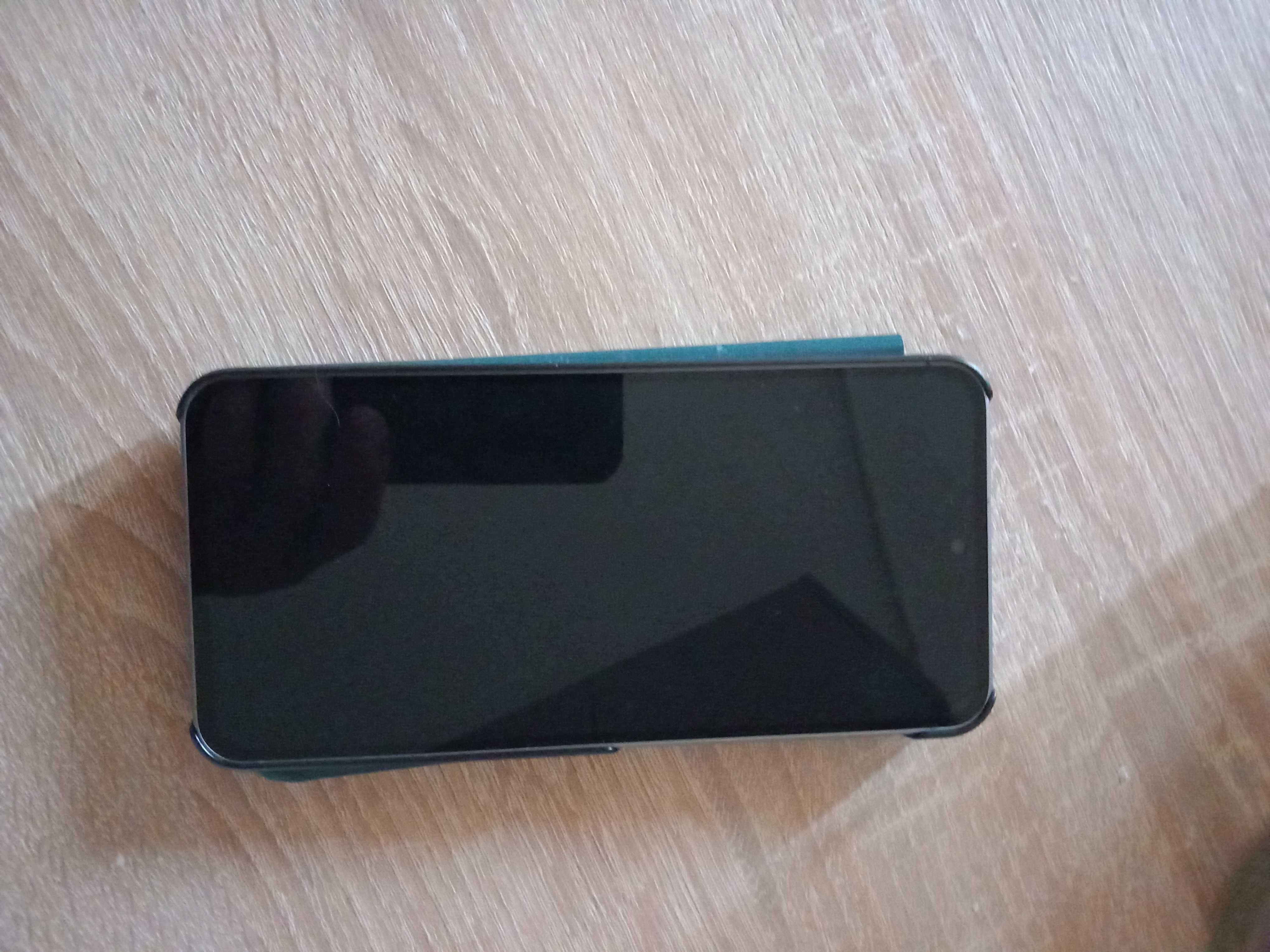Vând telefon Samsung Galaxy 5G nou