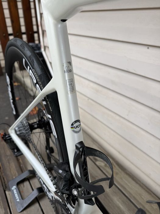 Карбонов велосипед BMC SLR_01