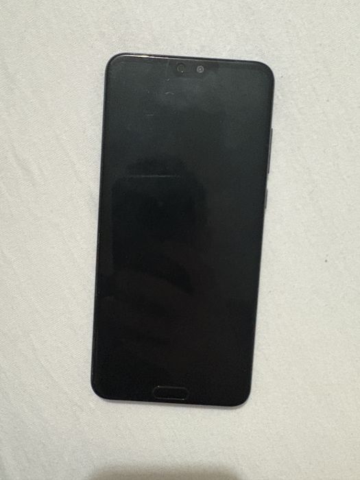 Vand Huawei P20 Pro pentru piese