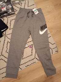 Pantaloni Nike pentru copii mărimi M-L-XL