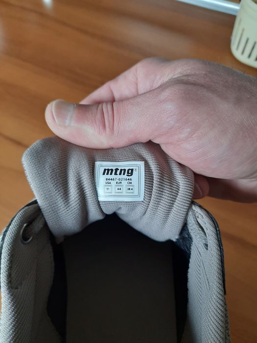 Мъжки маратонки  mtng