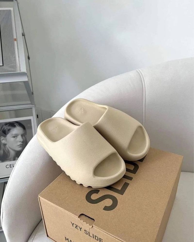 ADIDAS Yeezy Slide Bone