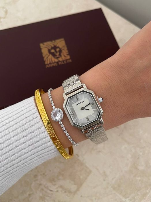 Часы женские 5900тг