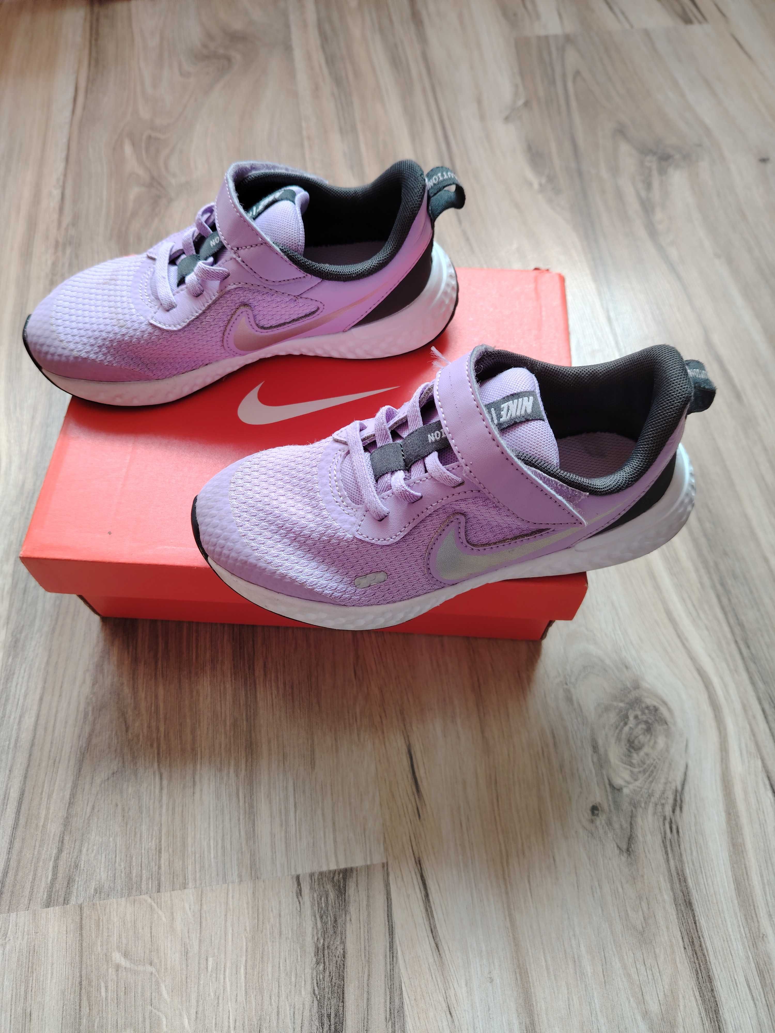 Детски маратонки NIKE