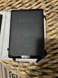 Vand Kindle din 2016, functional, are in memorie 277 carti
