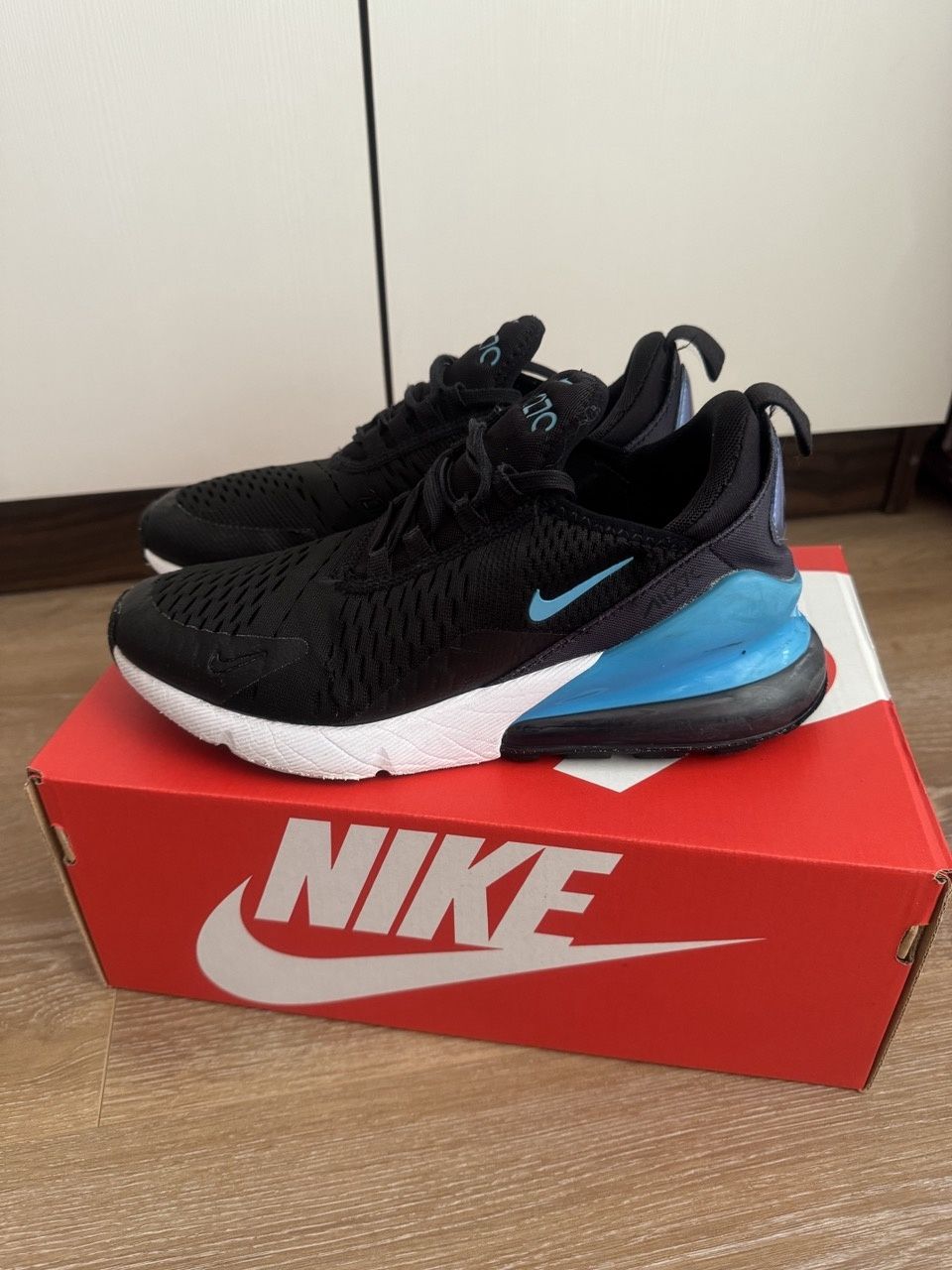 Маратонки NIKE AIR MAX 270 GS