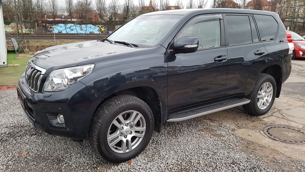 Vand Toyota Land Cruiser Life 10/2013. Motor 3000 diesel